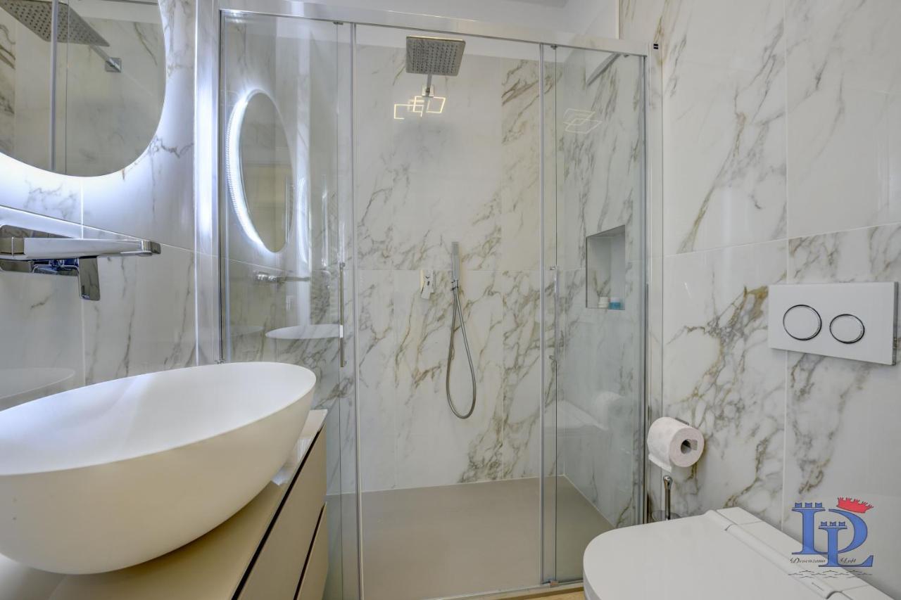 דסנזאנו דל גארדה Desenzanoloft Official Partner Marriott Homes & Villas - Apa Dom Downtown Family Apartment מראה חיצוני תמונה